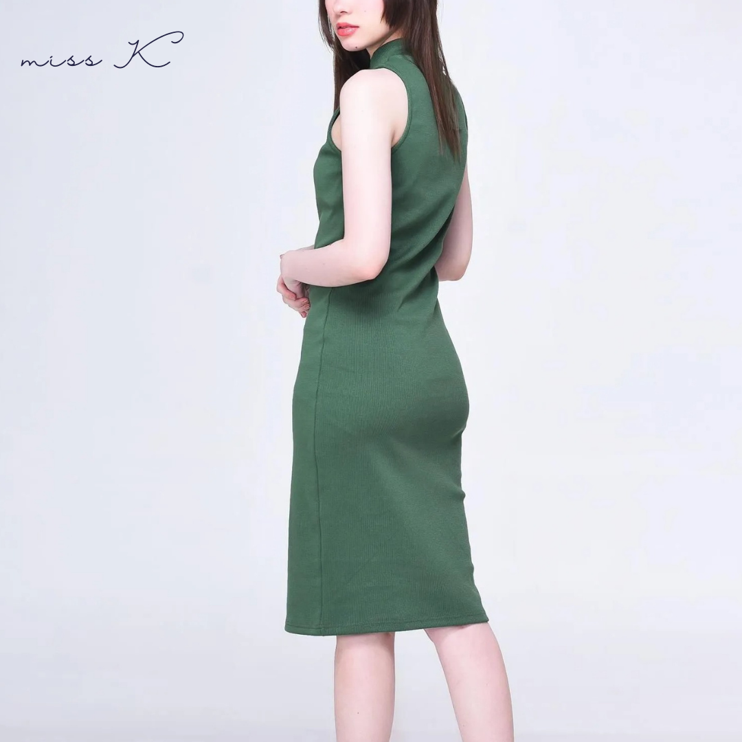Victoria Dress - Turtle Neck Sleeveless Dress